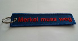 Schlüsselanhänger: Merkel muss weg!